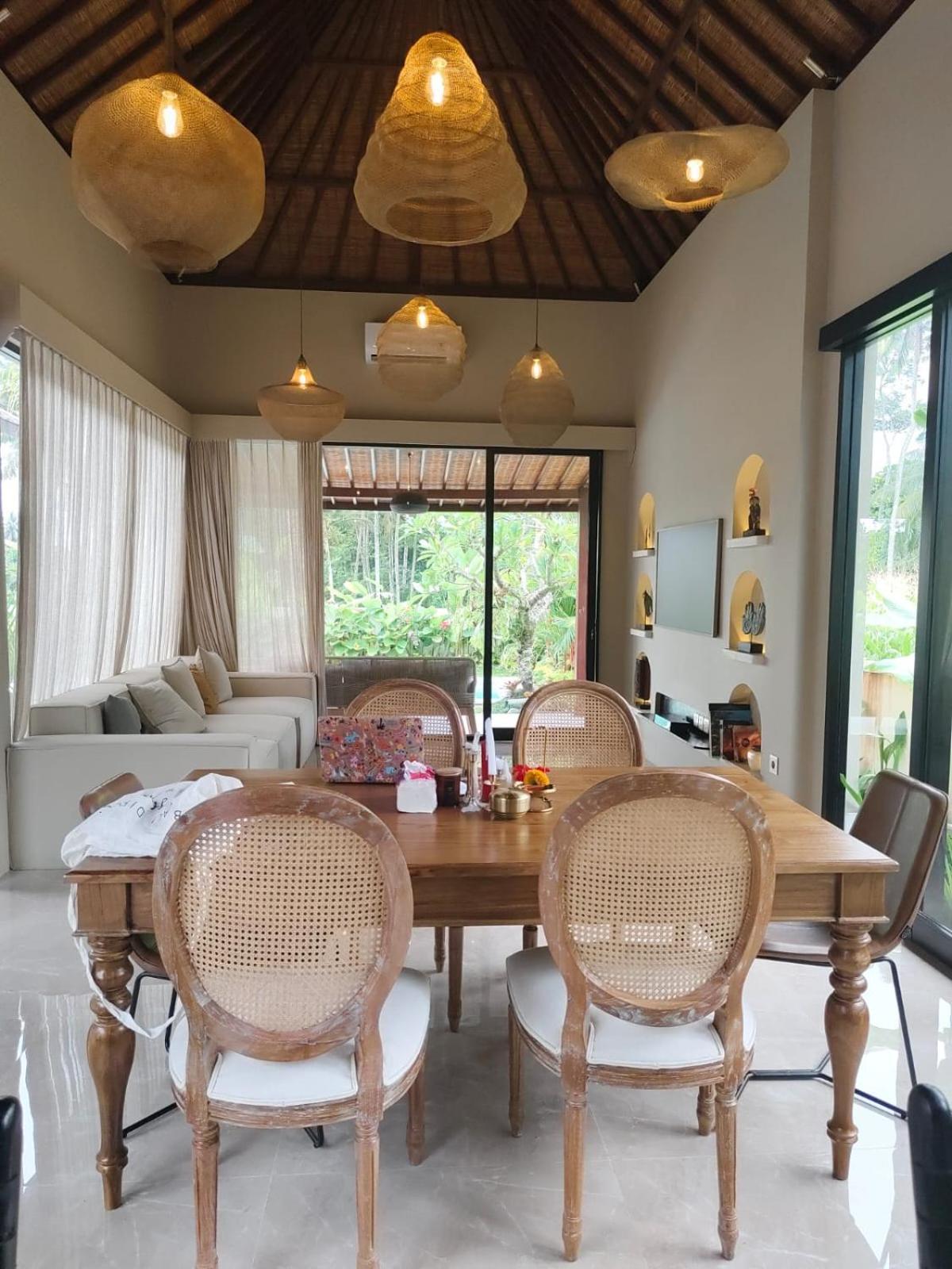 Adi Laxmi Villa Ubud Dış mekan fotoğraf